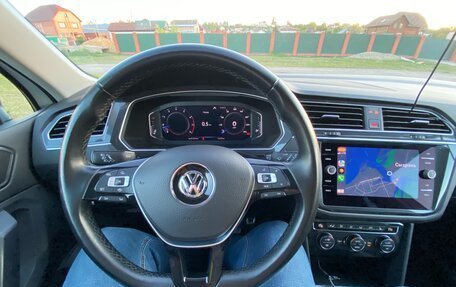 Volkswagen Tiguan II, 2019 год, 3 120 000 рублей, 13 фотография