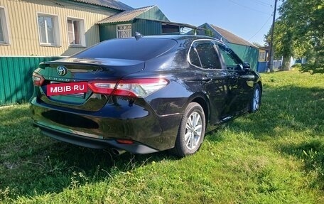 Toyota Camry, 2018 год, 2 749 000 рублей, 7 фотография