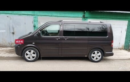 Volkswagen Multivan T5, 2008 год, 1 820 000 рублей, 2 фотография