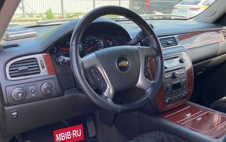 Chevrolet Tahoe III, 2011 год, 2 550 000 рублей, 12 фотография