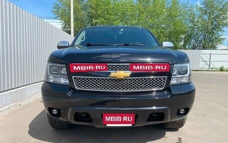 Chevrolet Tahoe III, 2011 год, 2 550 000 рублей, 4 фотография