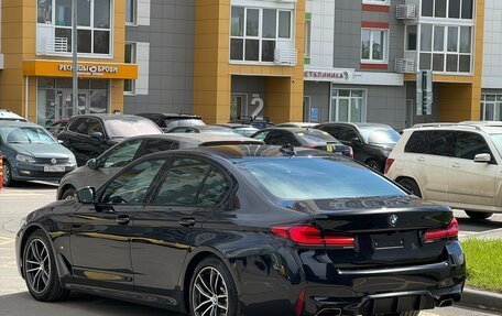 BMW 5 серия, 2022 год, 5 480 000 рублей, 13 фотография