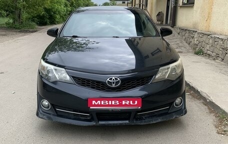 Toyota Camry, 2012 год, 1 050 000 рублей, 2 фотография