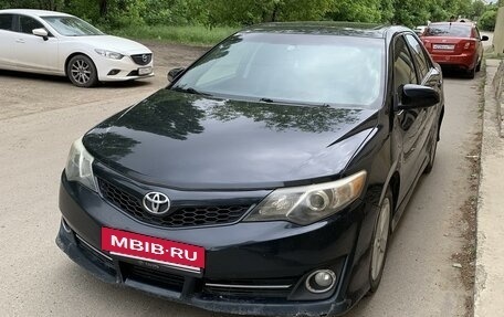 Toyota Camry, 2012 год, 1 050 000 рублей, 4 фотография