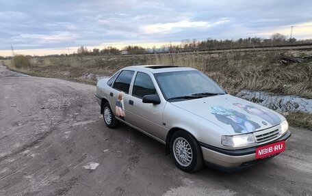 Opel Vectra A, 1992 год, 169 999 рублей, 4 фотография