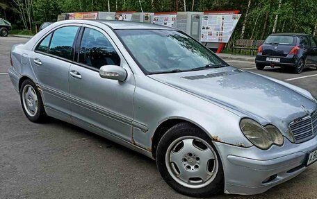 Mercedes-Benz C-Класс, 2000 год, 400 000 рублей, 3 фотография