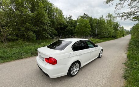 BMW 3 серия, 2011 год, 1 150 000 рублей, 14 фотография