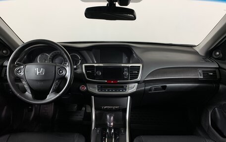 Honda Accord IX рестайлинг, 2013 год, 1 829 000 рублей, 13 фотография