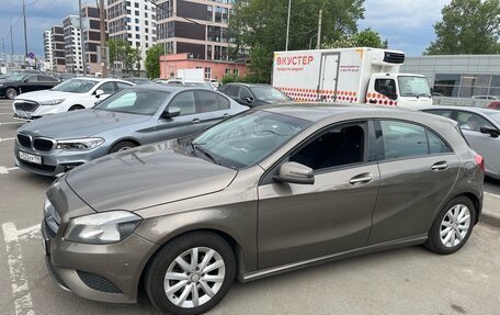 Mercedes-Benz A-Класс, 2014 год, 1 519 000 рублей, 2 фотография