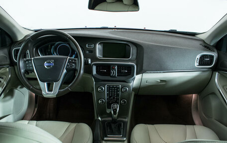 Volvo V40 Cross Country I, 2014 год, 1 470 000 рублей, 12 фотография