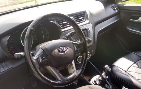 KIA Rio III рестайлинг, 2014 год, 980 000 рублей, 12 фотография