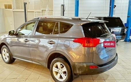 Toyota RAV4, 2014 год, 1 940 000 рублей, 4 фотография