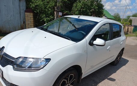 Renault Sandero II рестайлинг, 2014 год, 850 000 рублей, 1 фотография