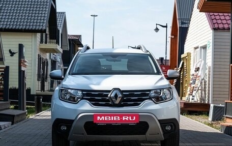 Renault Duster, 2021 год, 2 240 000 рублей, 2 фотография