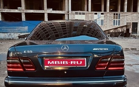 Mercedes-Benz E-Класс, 1999 год, 1 350 000 рублей, 3 фотография