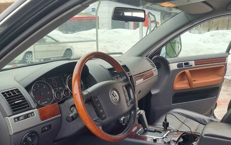 Volkswagen Touareg III, 2005 год, 790 000 рублей, 9 фотография