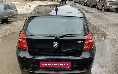 BMW 1 серия, 2010 год, 870 000 рублей, 3 фотография