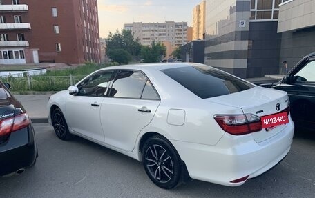 Toyota Camry, 2016 год, 2 900 000 рублей, 7 фотография