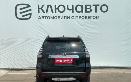 Toyota Land Cruiser Prado 150 рестайлинг 2, 2021 год, 6 295 000 рублей, 4 фотография