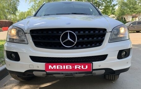 Mercedes-Benz M-Класс, 2005 год, 1 499 999 рублей, 2 фотография