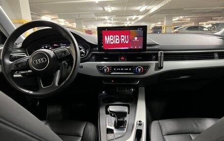 Audi A4, 2021 год, 3 970 000 рублей, 6 фотография