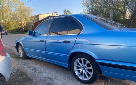 BMW 5 серия, 1990 год, 550 000 рублей, 8 фотография