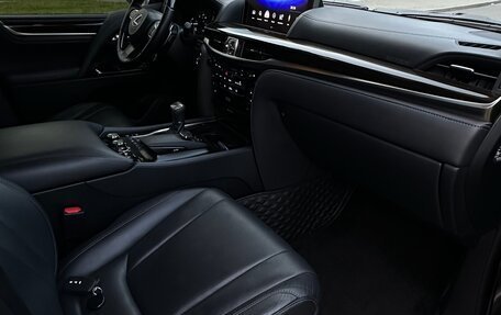 Lexus LX III, 2017 год, 11 900 000 рублей, 9 фотография