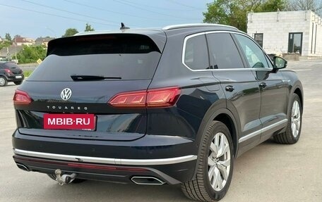 Volkswagen Touareg III, 2019 год, 4 850 000 рублей, 4 фотография