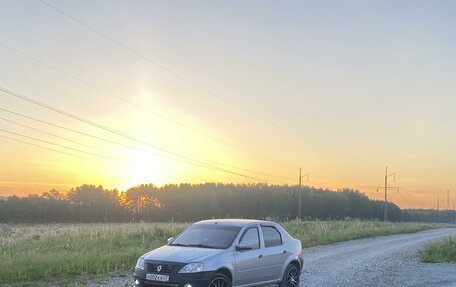 Renault Logan I, 2012 год, 780 000 рублей, 2 фотография