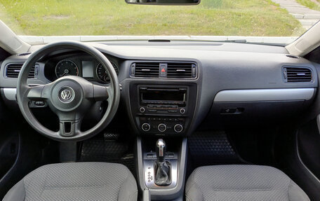 Volkswagen Jetta VI, 2012 год, 1 296 000 рублей, 14 фотография