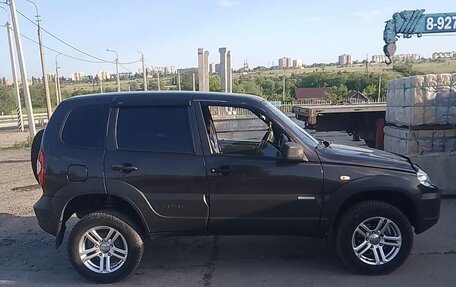 Chevrolet Niva I рестайлинг, 2014 год, 570 000 рублей, 5 фотография