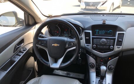 Chevrolet Cruze II, 2012 год, 997 000 рублей, 7 фотография