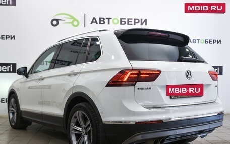 Volkswagen Tiguan II, 2019 год, 2 991 000 рублей, 3 фотография