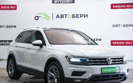 Volkswagen Tiguan II, 2019 год, 2 991 000 рублей, 7 фотография