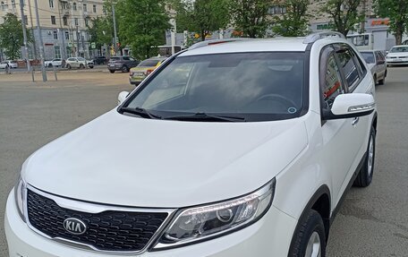 KIA Sorento II рестайлинг, 2015 год, 2 100 000 рублей, 2 фотография