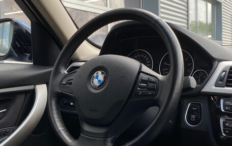 BMW 3 серия, 2018 год, 2 929 000 рублей, 14 фотография