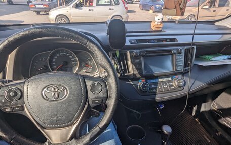 Toyota RAV4, 2014 год, 1 950 000 рублей, 11 фотография