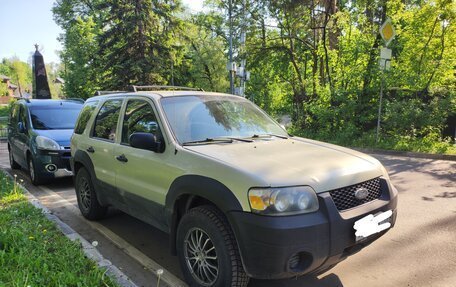 Ford Escape II, 2004 год, 610 000 рублей, 10 фотография