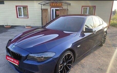 BMW 5 серия, 2010 год, 2 650 000 рублей, 2 фотография