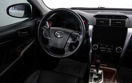 Toyota Camry, 2013 год, 2 249 000 рублей, 10 фотография