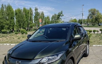 Honda Vezel, 2014 год, 1 700 000 рублей, 1 фотография