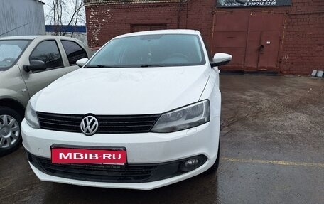 Volkswagen Jetta VI, 2012 год, 1 290 000 рублей, 1 фотография