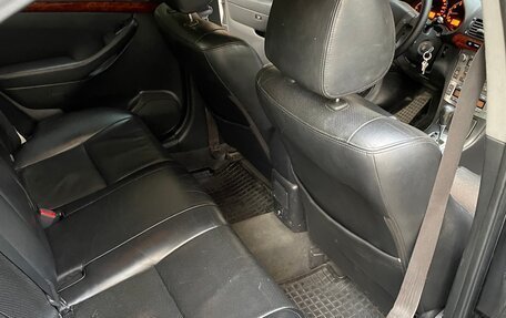 Toyota Avensis III рестайлинг, 2006 год, 948 000 рублей, 17 фотография