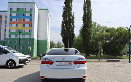 Toyota Camry, 2017 год, 2 709 000 рублей, 6 фотография