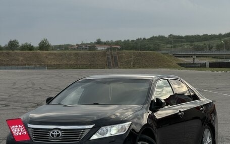 Toyota Camry, 2013 год, 1 895 000 рублей, 3 фотография