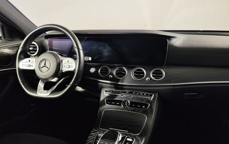 Mercedes-Benz E-Класс, 2020 год, 4 329 000 рублей, 28 фотография