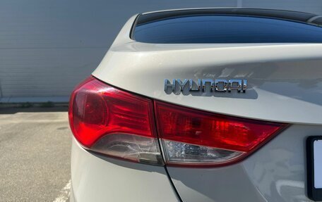 Hyundai Elantra V, 2013 год, 995 000 рублей, 7 фотография