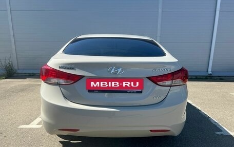 Hyundai Elantra V, 2013 год, 995 000 рублей, 6 фотография