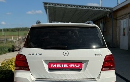 Mercedes-Benz GLK-Класс, 2012 год, 2 000 000 рублей, 2 фотография