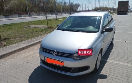 Volkswagen Polo VI (EU Market), 2013 год, 870 000 рублей, 5 фотография